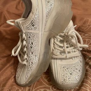Glittered Steve Madden girls tennis shoes